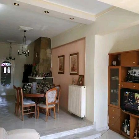 Appartement Ioannis à Mégara Extérieur photo